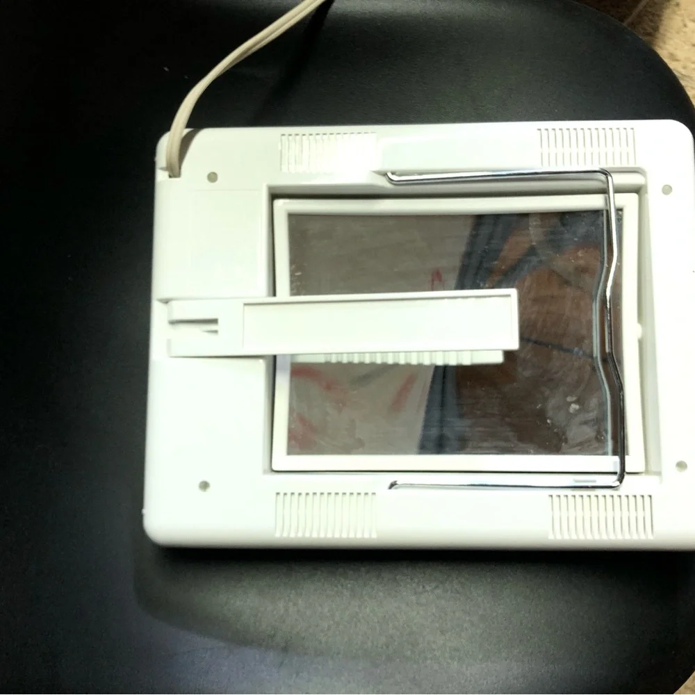 Conair Lighted Makeup Magnifying Mirror Model TM8LX3N